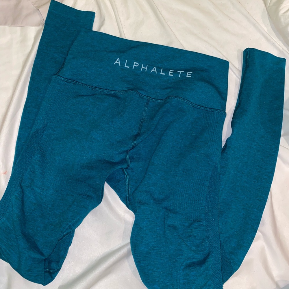 Alphalete aero teal leggings